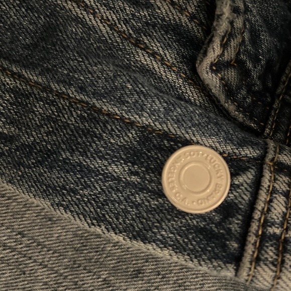 Lucky Brand distressed Jean Jacket (Sz XS) - Picture 4 of 6